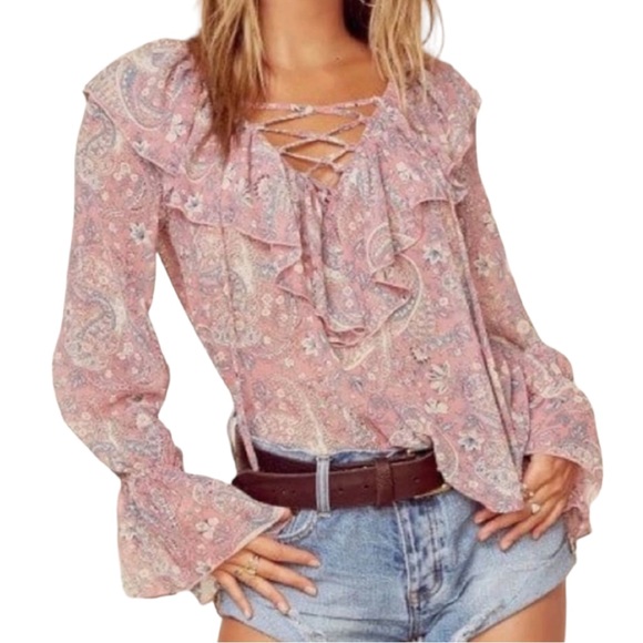 Show Me Your MuMu Tops - Show Me Your Mumu Elton Top in Blushing Paisley Size M